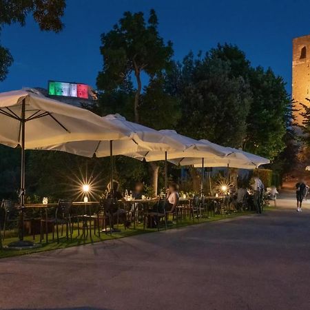 Osteria Belvedere 산레오 외부 사진